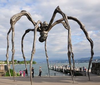 Sophie Buhai on Instagram: Louise Bourgeois. Spider, 2003. Steel and  Tapestry