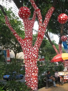 Yayoi Kusama - Wikipedia