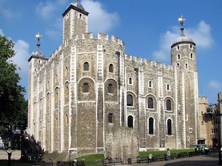 Photo of The White Tower at the Tower of London (1078)