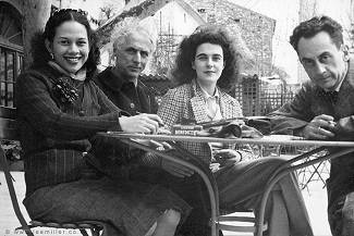 Ady Fidelin, Max Ernst, Leonora Carrington, Man Ray (1939) - photo by Lee Miller