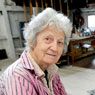 Lois Dodd