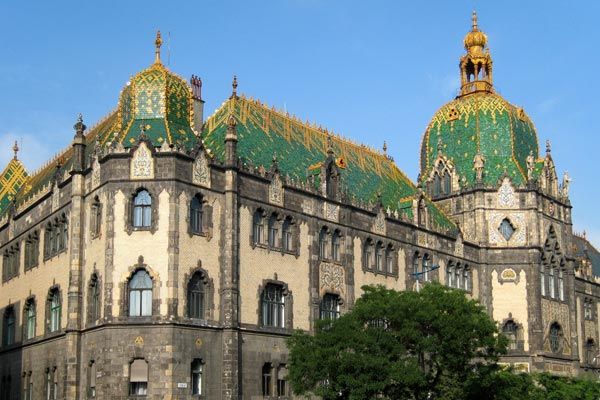 Ödön Lechner and Gyula Pártos: The Budapest Museum of Applied Arts (1893-96)