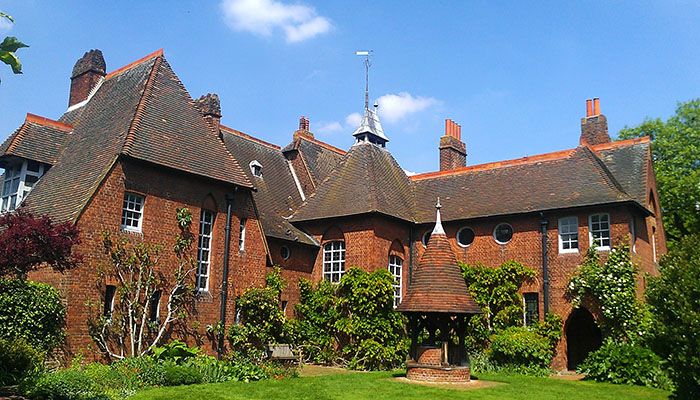 contemporary english arts and crafts buildings