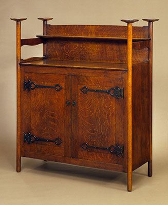 Charles F. A. Voysey: Sideboard (1897)